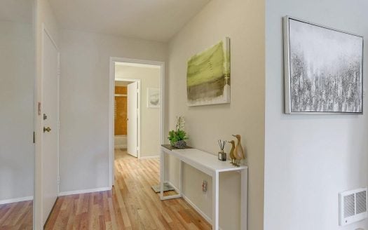 817 N Humboldt St APT 406