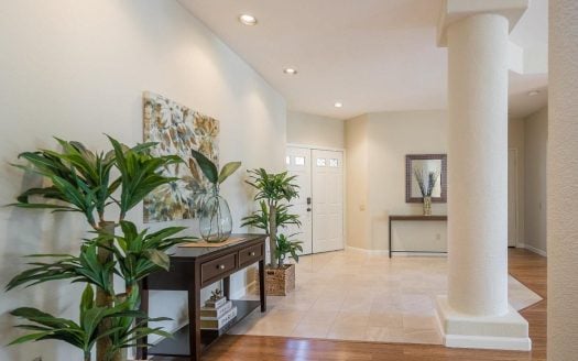 836 Lakeshore Dr Apt 1311