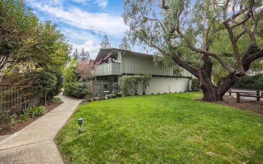 278 Monroe Dr APT 5