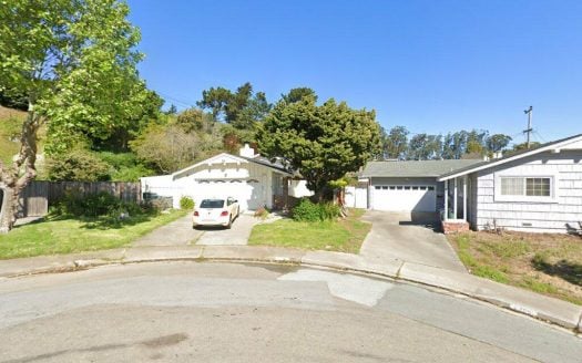2810 Sherwood Dr